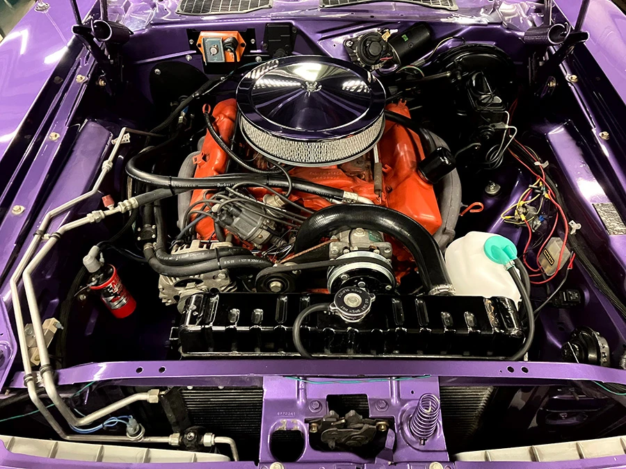 1970 Plymouth Cuda engine bay